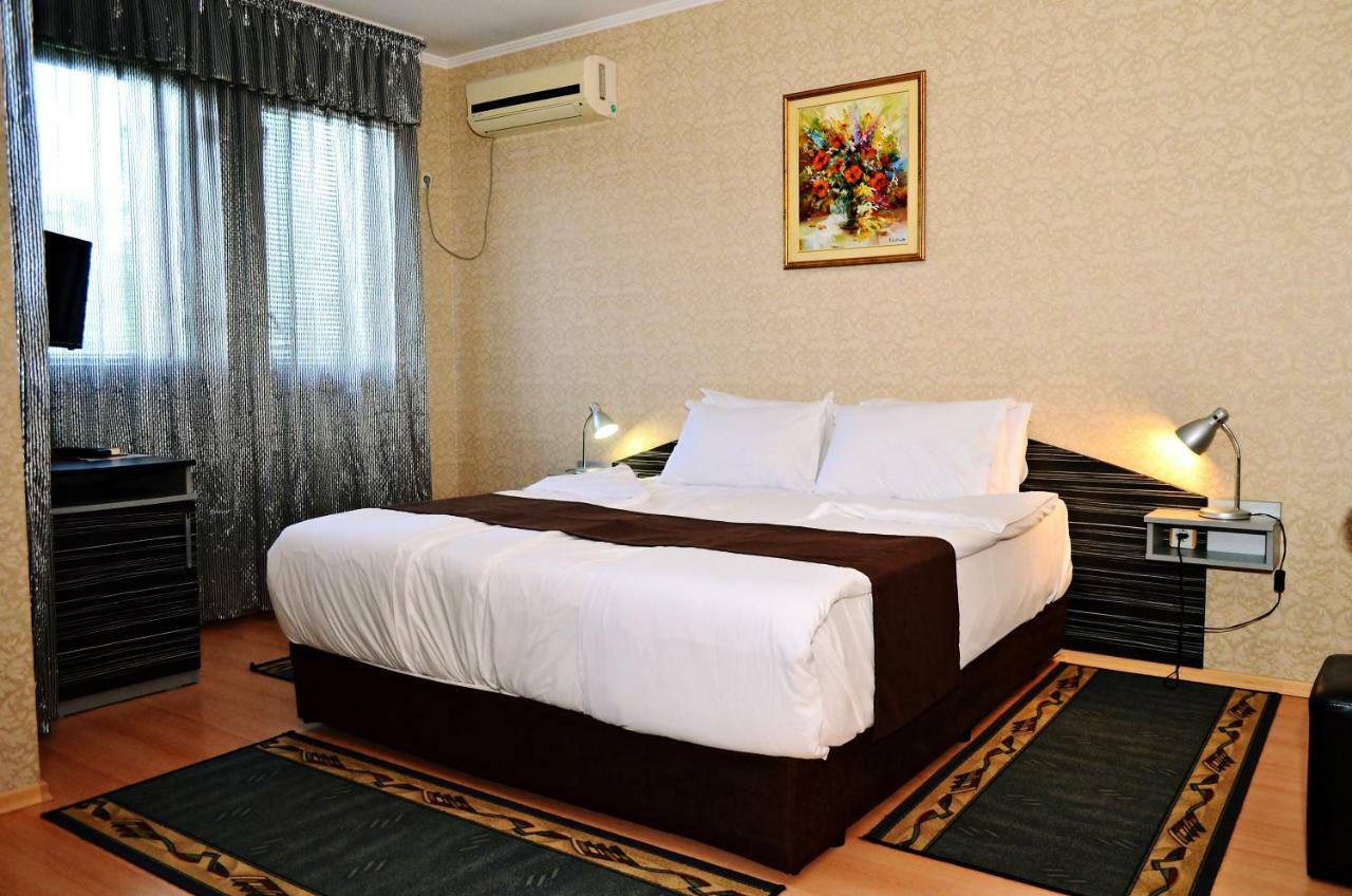 Family Hotel Maraya Arbanasi Exterior foto